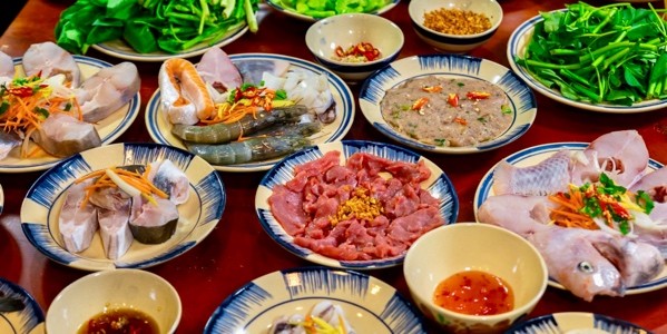 Lẩu Cá Gò Công - Đặng Văn Ngữ