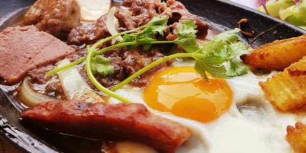 Bò Bít Tết, Bò Né & Bánh Mì - THE RIO BEEFSTEAK