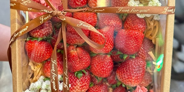 2F Corner - Hoa Quả Cắt Sẵn & Nước Ép
