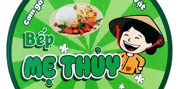 Bếp Mẹ Thuỷ - Cơm Gà, Chân Gà Sốt Thái & Mỳ Cay