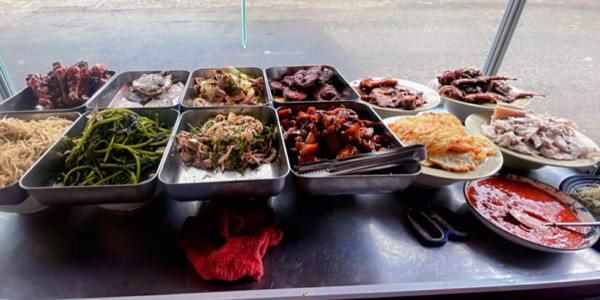 Cơm Nhà Bé Ngonnn - 63 Tăng Bạt Hổ