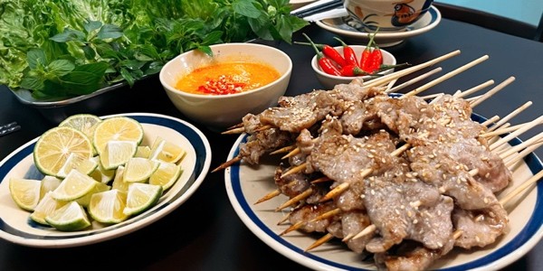 Thịt Bò Nướng HÀ KIỀU - 143 Hoàng Văn Thụ