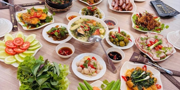 Cơm Quê Tôi - Tân Sơn Nhì