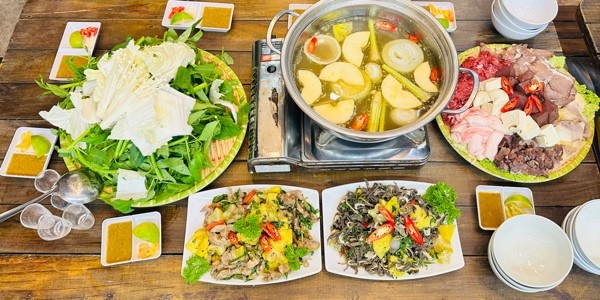 Phở & Lẩu Bò - Cơm Văn Phòng Toản Lộc - Gamuda