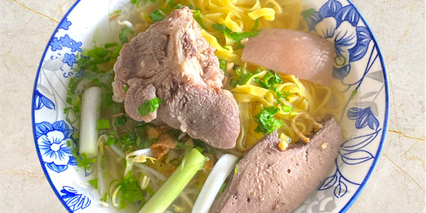 Hủ Tiếu - KDC Bình Nhựt (12HA8)