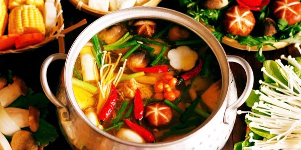 Lẩu Thái YuMi - Nguyễn Văn Lộc