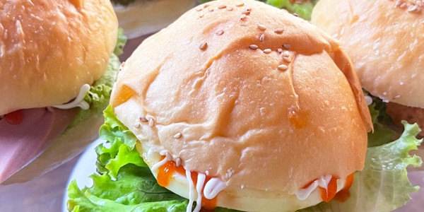 Burger Ngon - Khu Phố 5