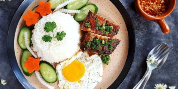 Cơm Sườn Núp Hẻm - Cơm Tấm, Bún & Bò Kho - 237/8 Hoàng Văn Thụ