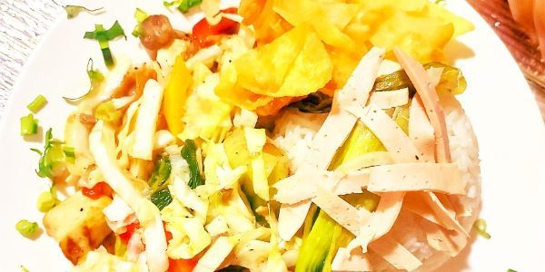 Bảo Ngân Ngon Quán - Chay Và Mặn - Mì, Miến & Cơm Chiên - Đầm Sen